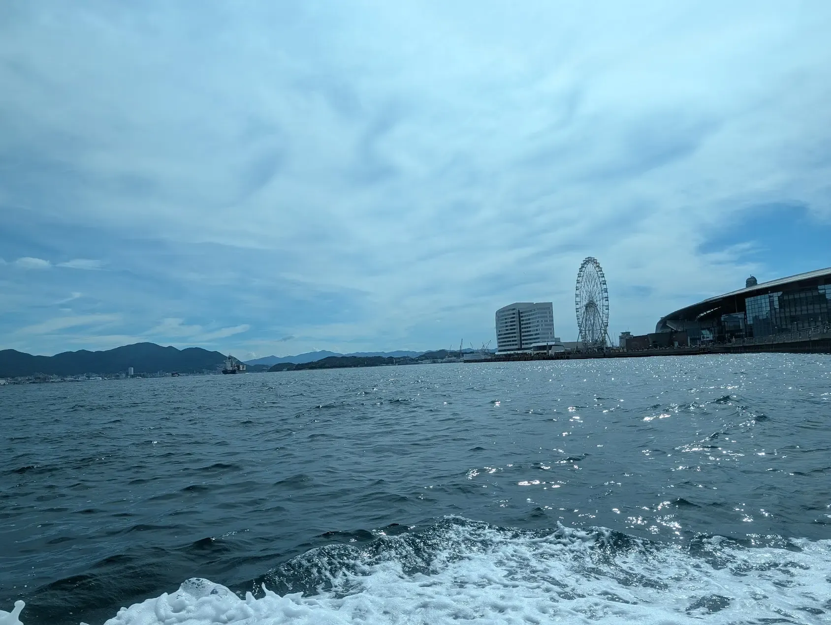 海上