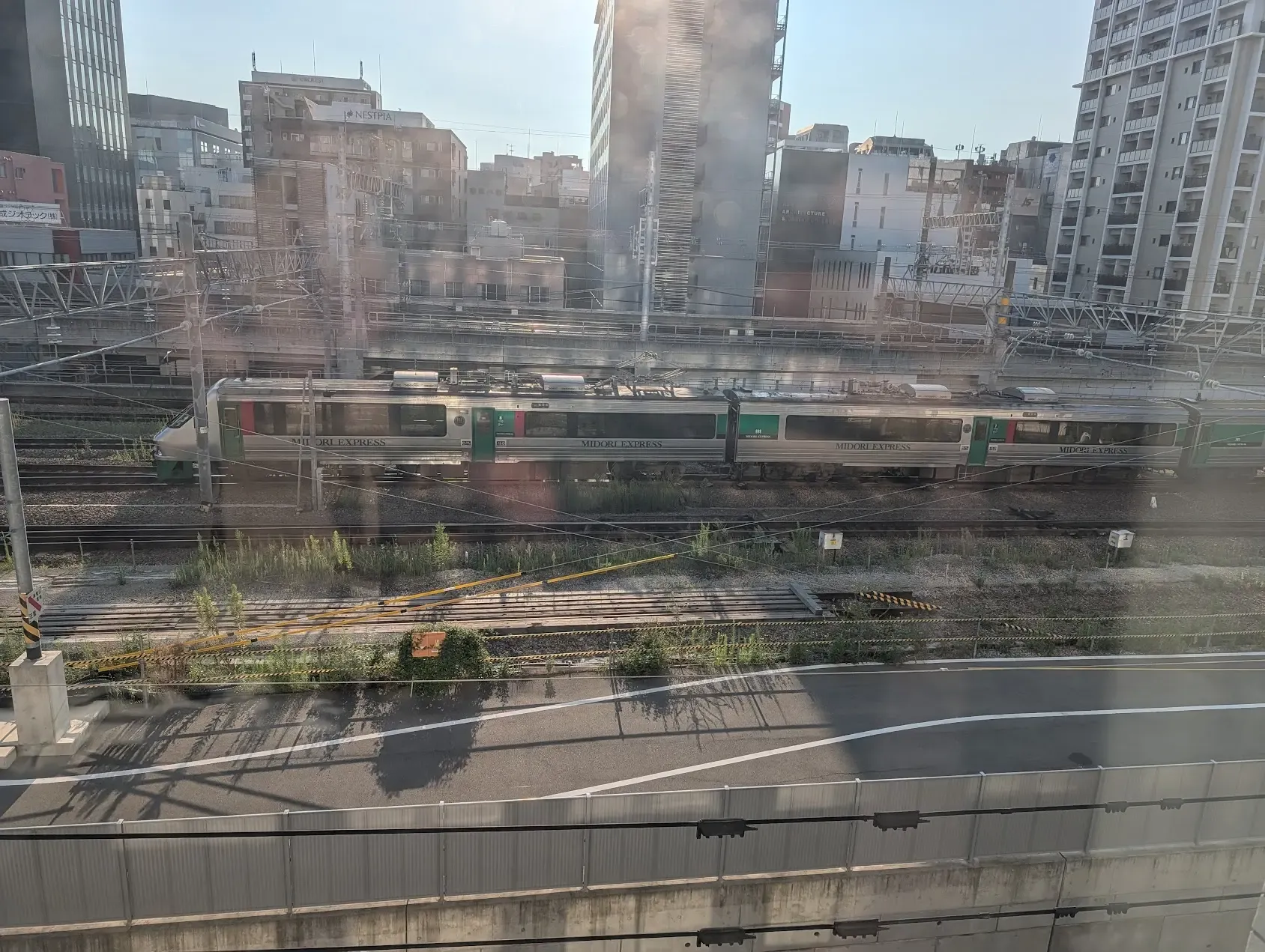 窗外的火車